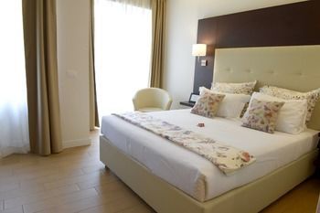 Residenza Flaminio Gaio 2*